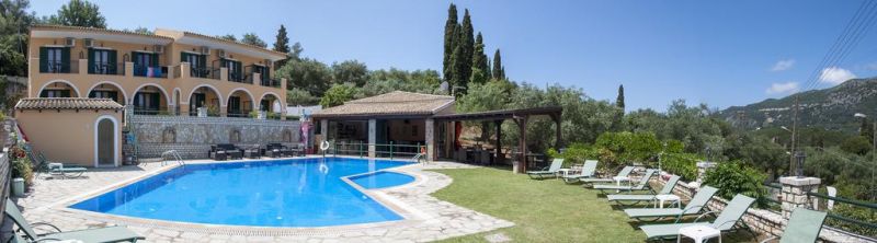 BIRLIS APARTMENTS 3*
