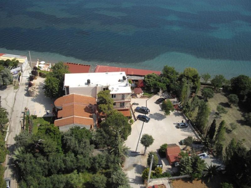 CASTELLA BEACH 2*