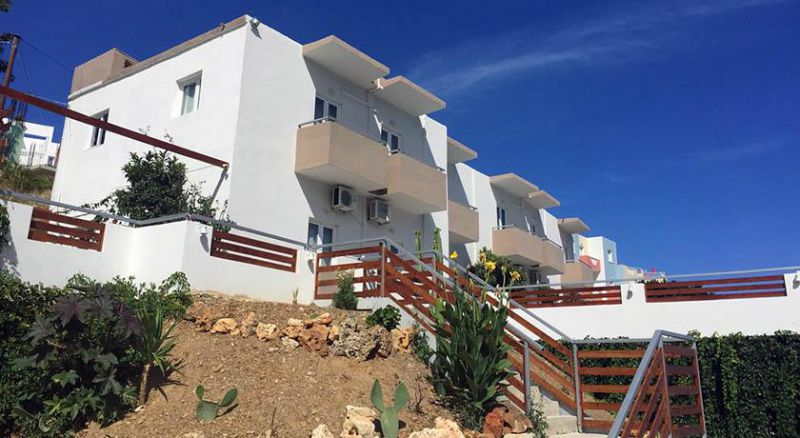 SEA VESSEL (EX. CRONOS BEACH APARTMENTS 3*