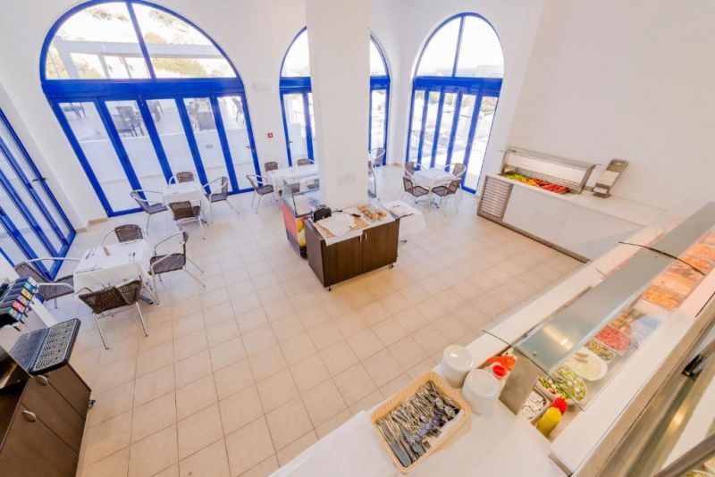 EAGLES NEST 4*