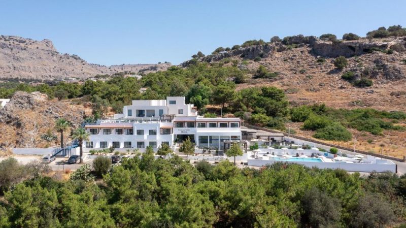 EAGLES NEST 4*