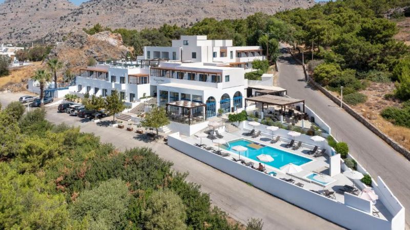 EAGLES NEST 4*