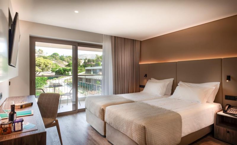 EVEREDEN BEACH RESORT 4*