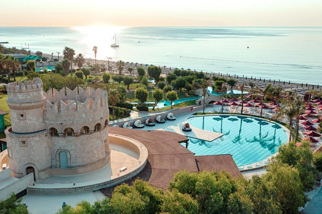 ESPEROS PALACE HOTEL RODES 4*