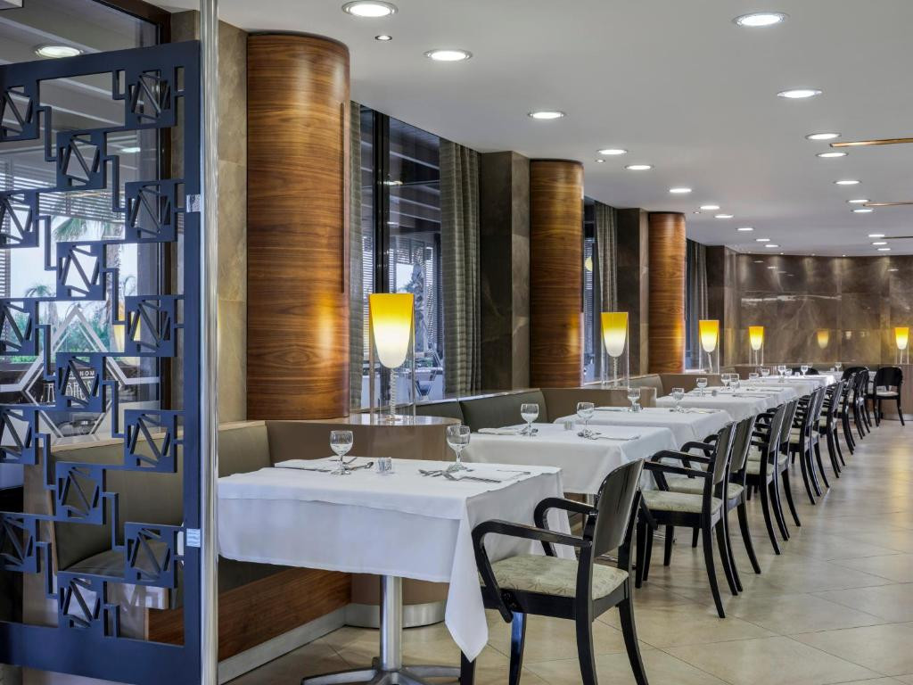 ESPEROS PALACE HOTEL RODES 4*