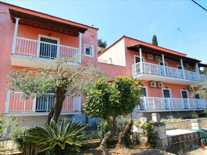 EVI ARITI APT 3*