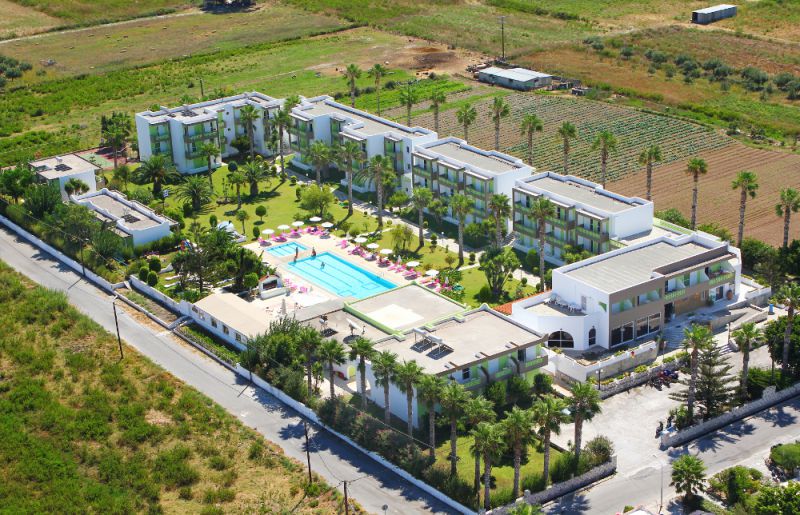 GIAKALIS APARTMENTS 3*