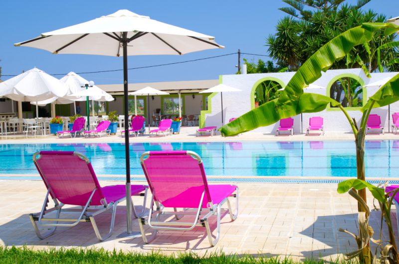 GIAKALIS APARTMENTS 3*