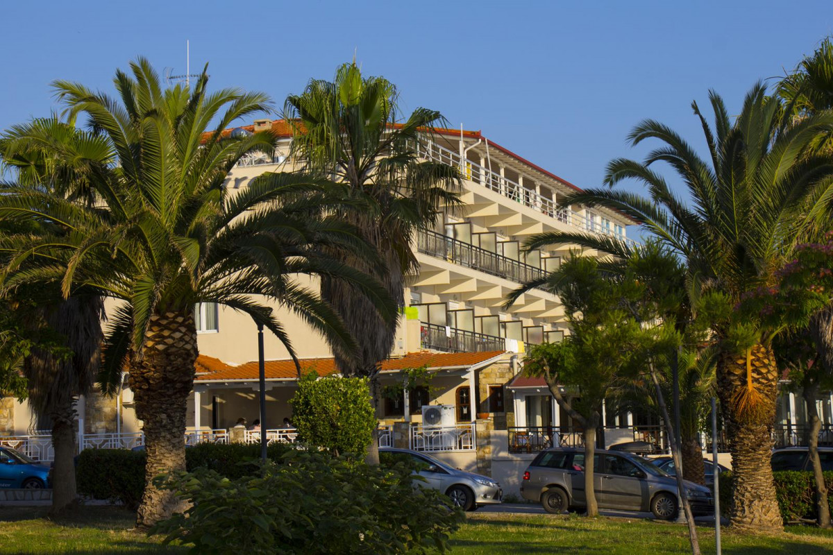HANIOTI GRANDOTEL 4*