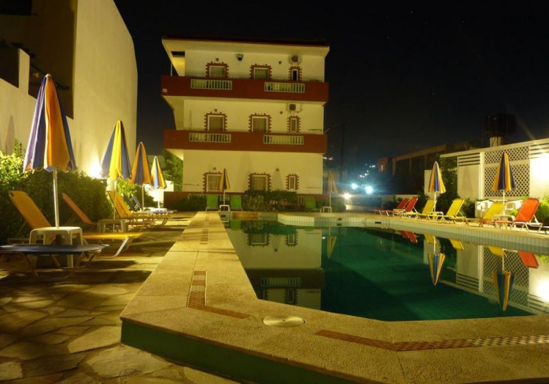 HARIS STUDIOS 3*