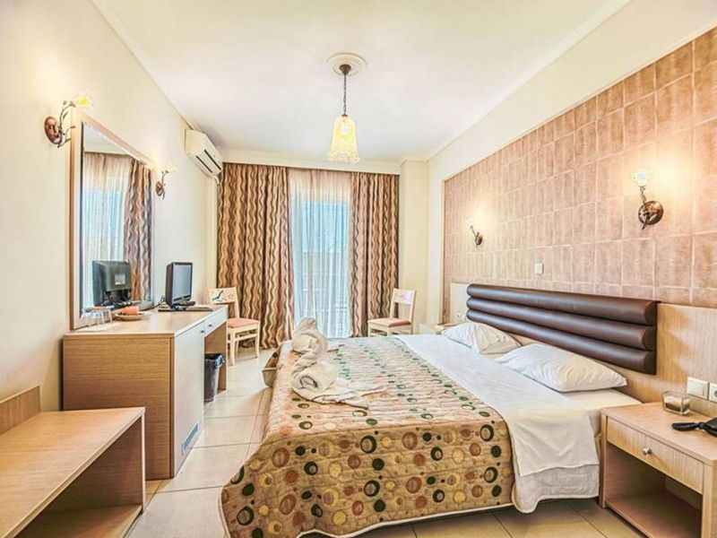 HERAION HOTEL 2*
