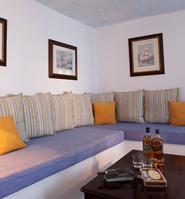 ILIOVASILEMA SUITES 4*