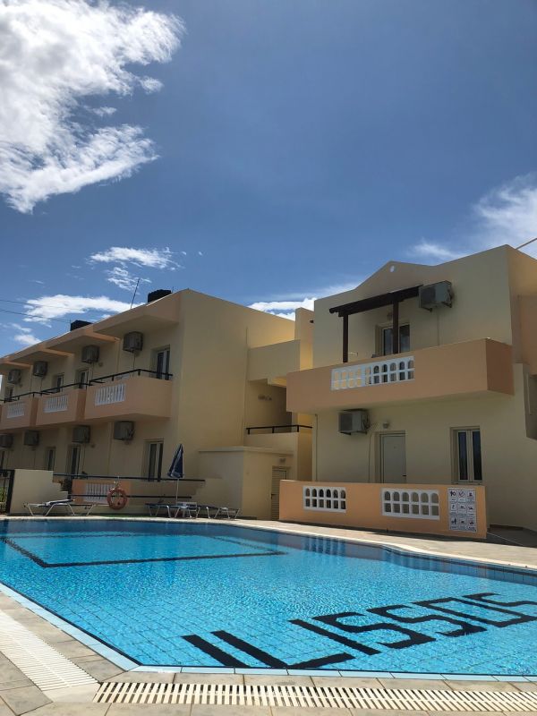 ILISSOS APARTMENTS 2*