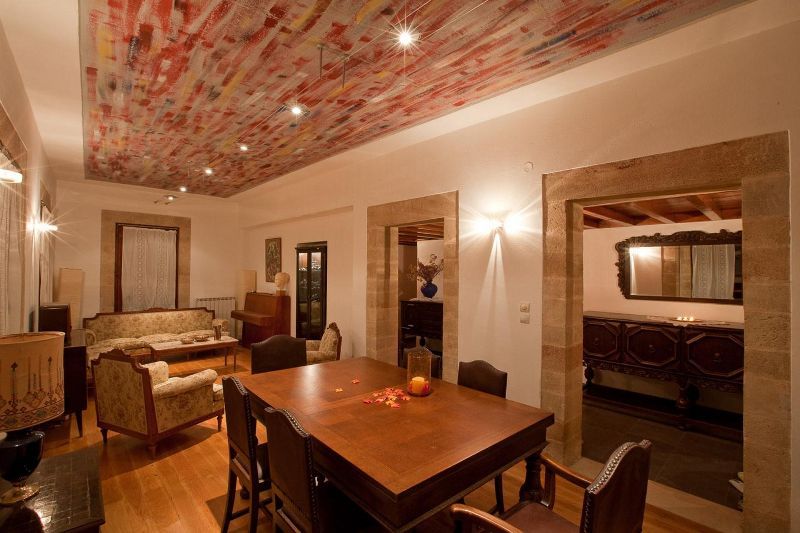 IN CAMERA LUXURY BOUTIQUE 4*