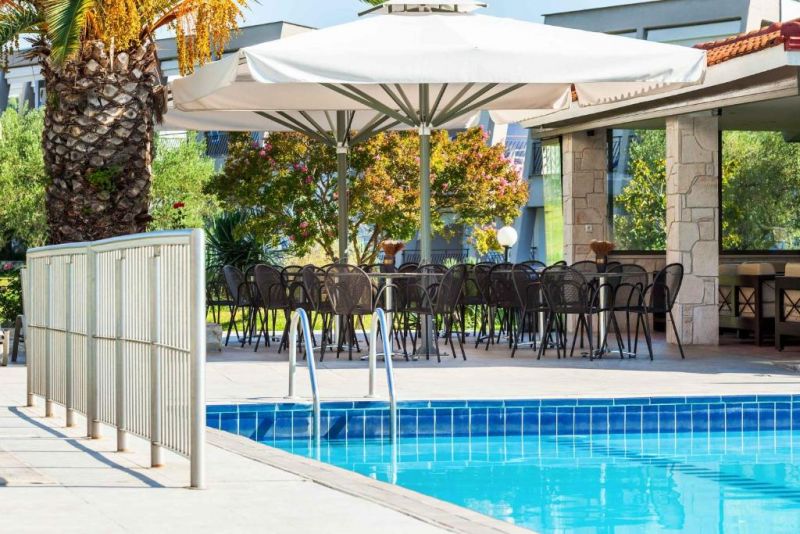 IRIS HOTEL SIVIRI 3*