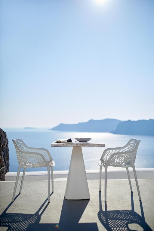 LA PERLA VILLAS 4*
