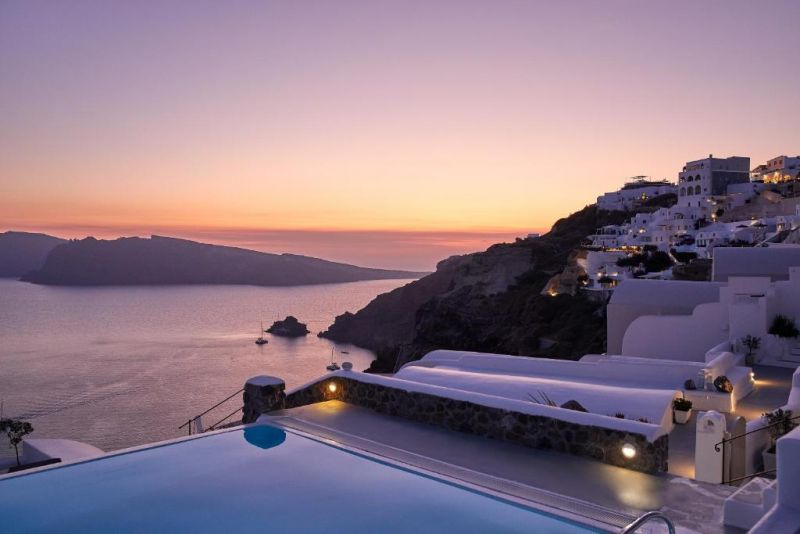 LA PERLA VILLAS 4*
