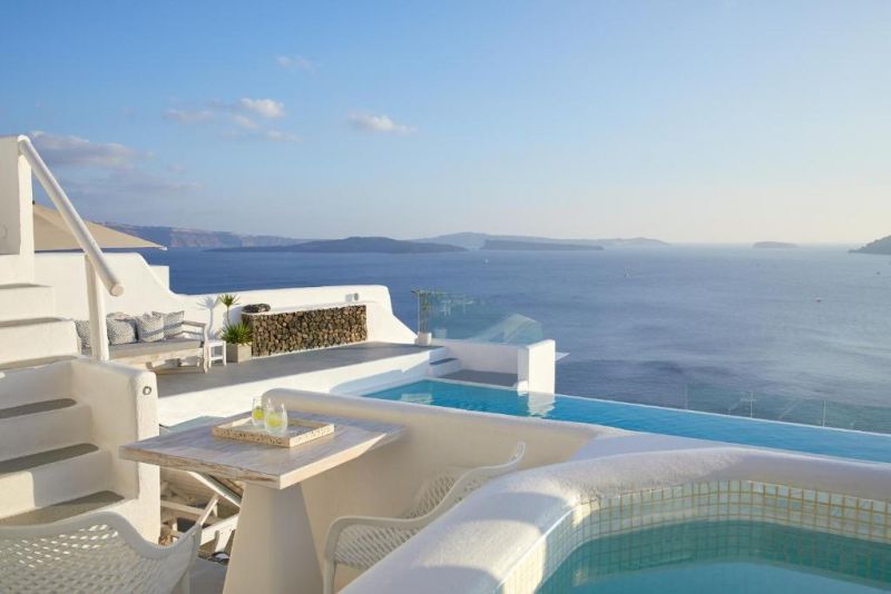 LA PERLA VILLAS 4*