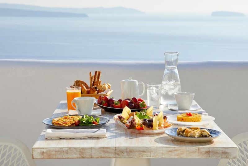 LA PERLA VILLAS 4*
