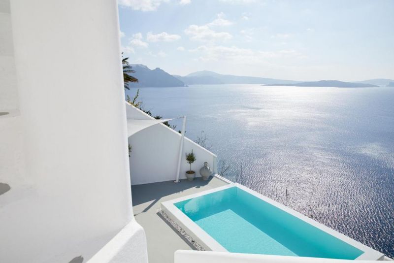 LA PERLA VILLAS 4*