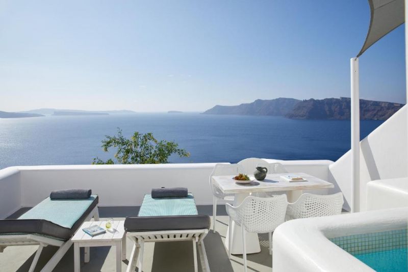 LA PERLA VILLAS 4*