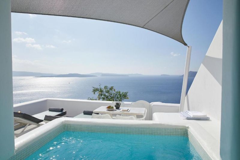 LA PERLA VILLAS 4*
