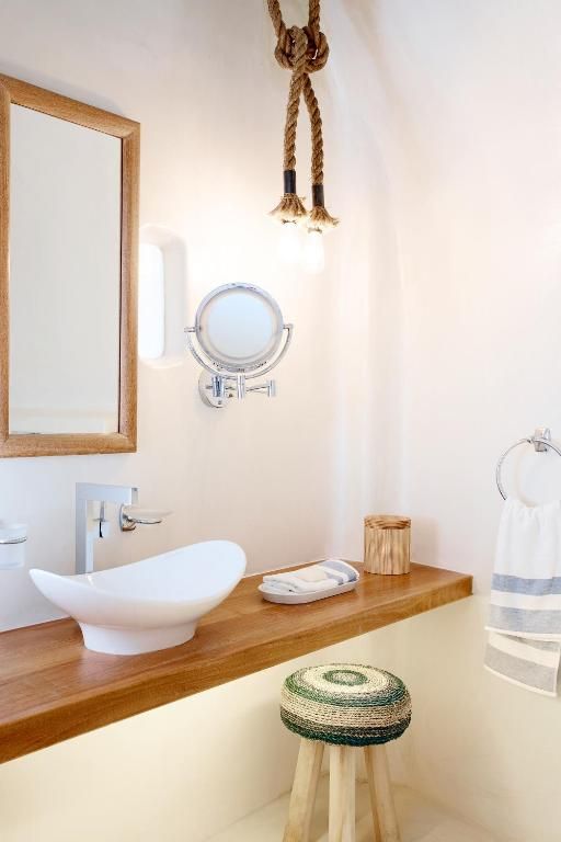 LA PERLA VILLAS 4*