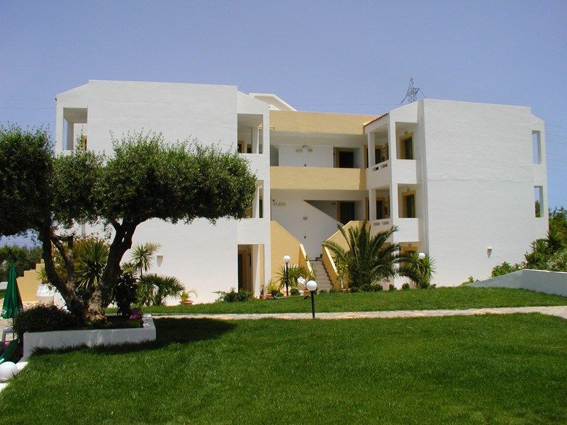 NIKOLAS VILLAS APARTMENTS 3*