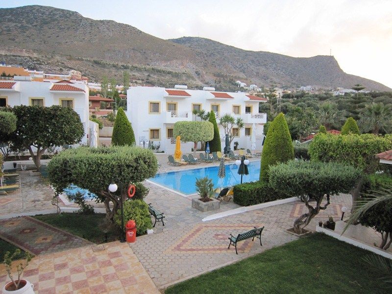 NIKOLAS VILLAS APARTMENTS 3*
