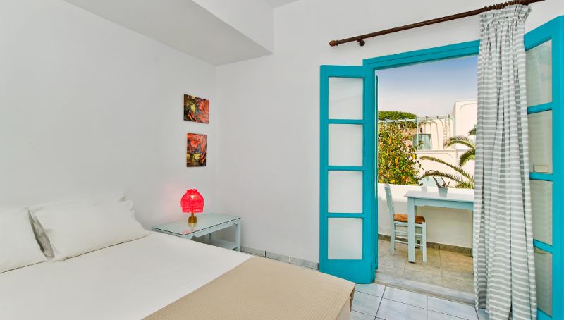 NISSIA APARTMENTS 4*