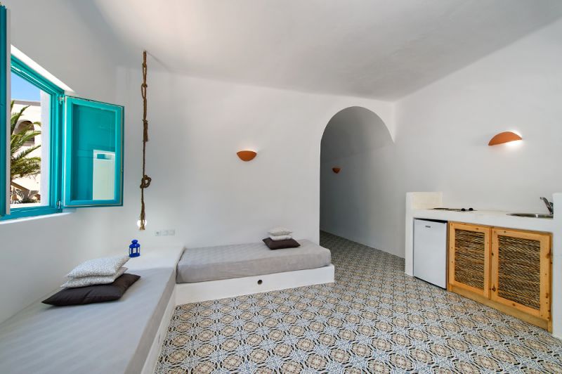 NISSIA APARTMENTS 4*