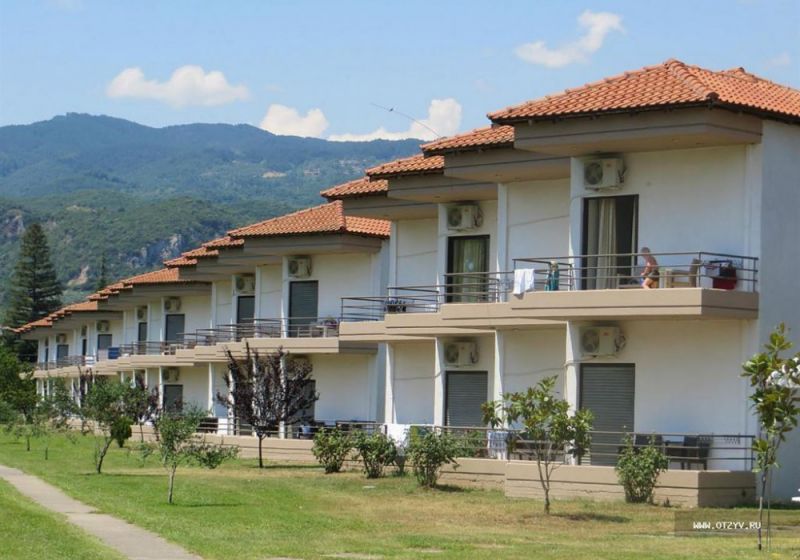 OLYMPION MELATHRON 3*
