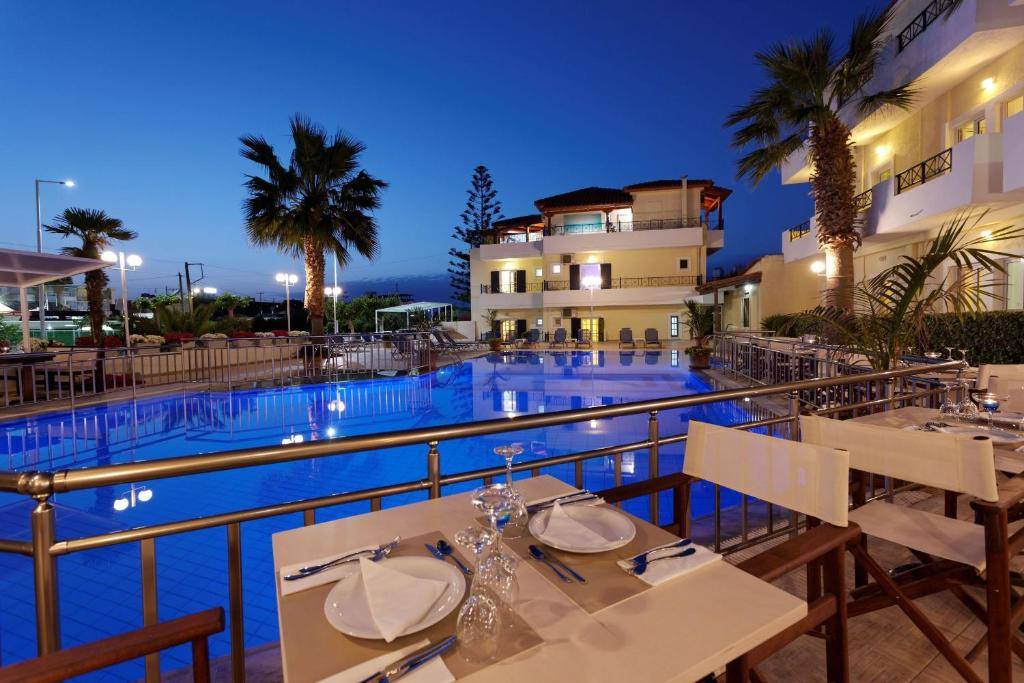 PHILOXENIA HOTEL & SPA MALIA 3*