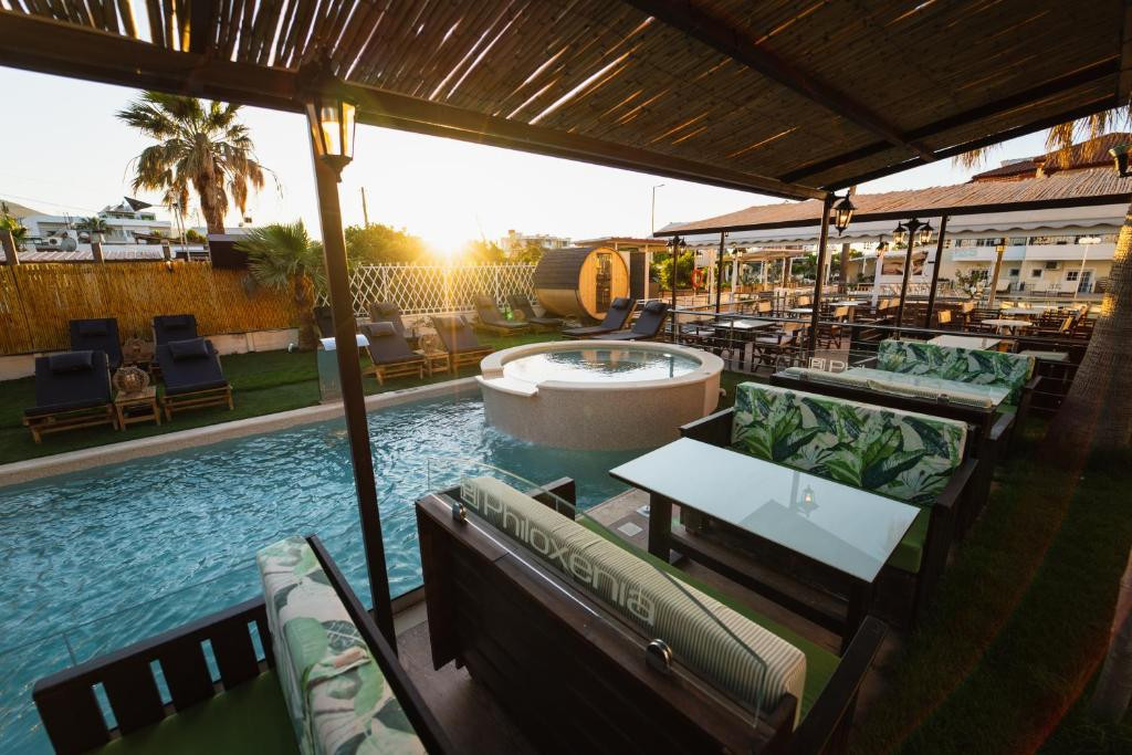 PHILOXENIA HOTEL & SPA MALIA 3*