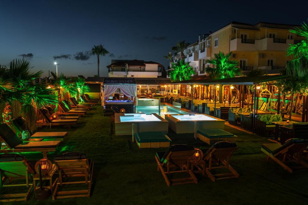 PHILOXENIA HOTEL & SPA MALIA 3*