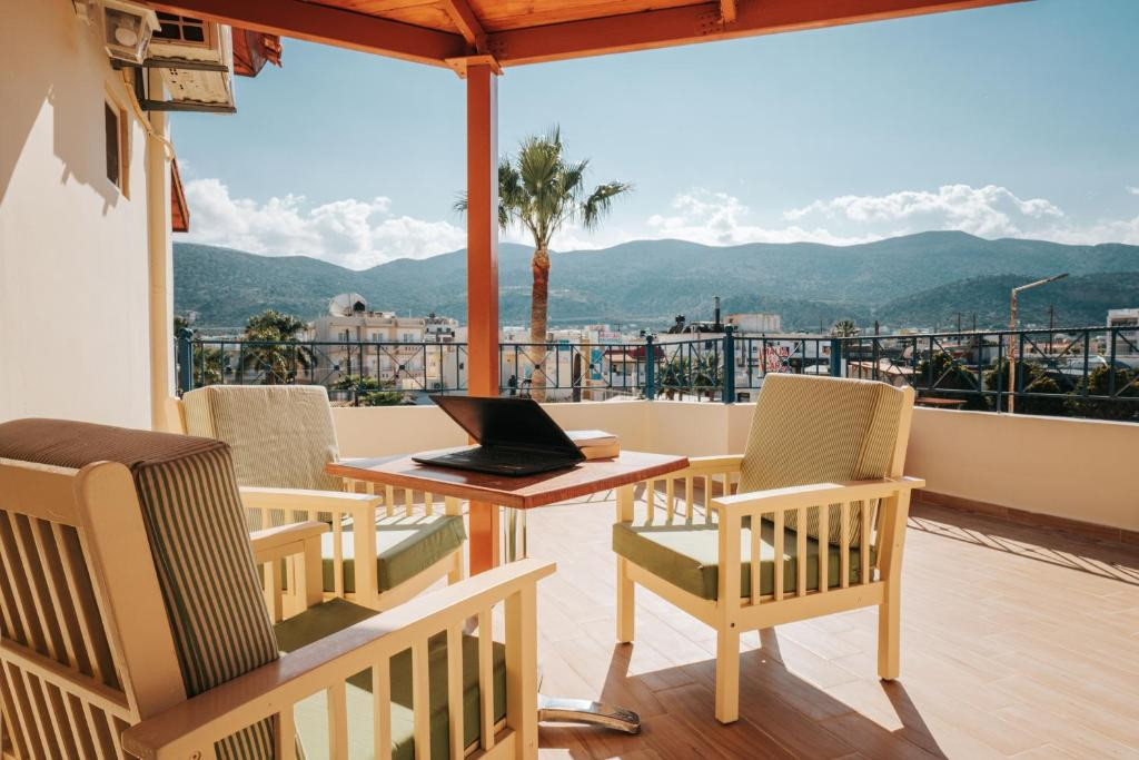 PHILOXENIA HOTEL & SPA MALIA 3*