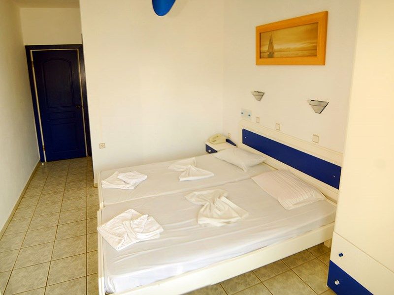 RACHONI BEACH 3*