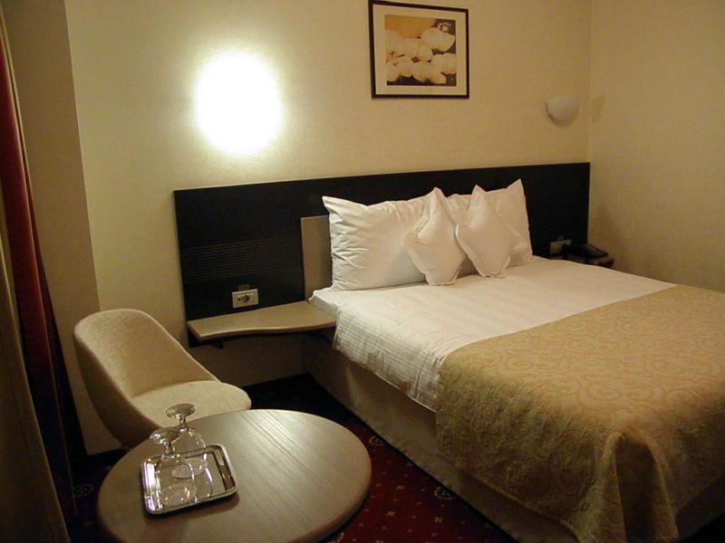 BERTHELOT 4*