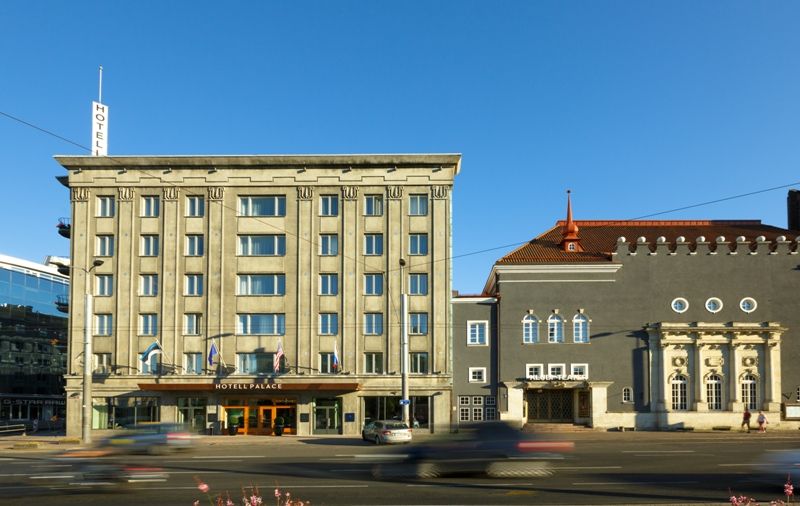 PALACE 4*