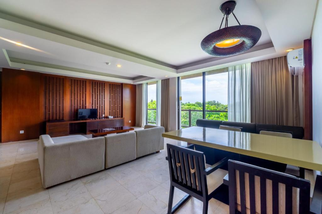 LE GRANDE ULUWATU 4*
