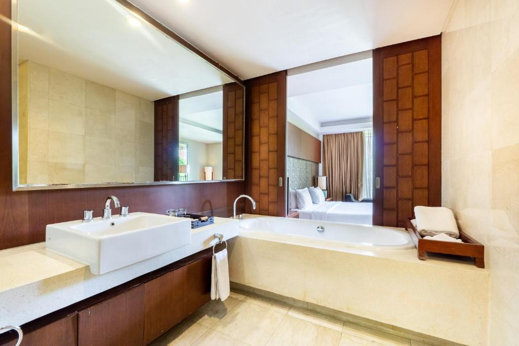 LE GRANDE ULUWATU 4*