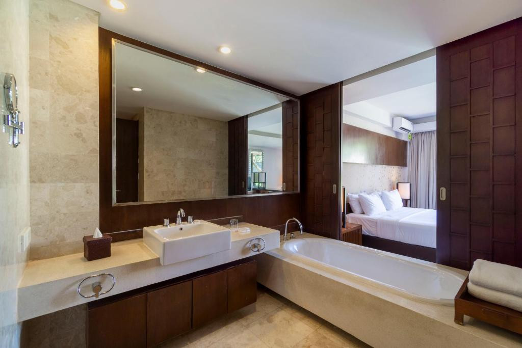 LE GRANDE ULUWATU 4*