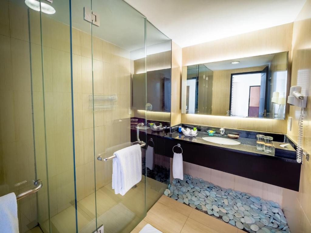 ASTON KUTA HOTEL & RESIDENCE 4*