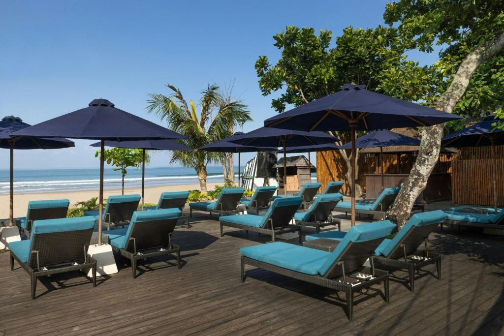 COURTYARD BY MARRIOTT BALI SEMINYAK 5*