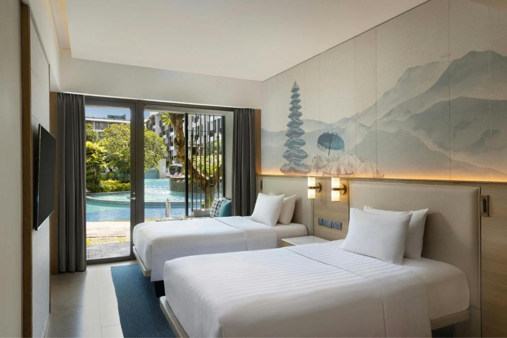 COURTYARD BY MARRIOTT BALI SEMINYAK 5*
