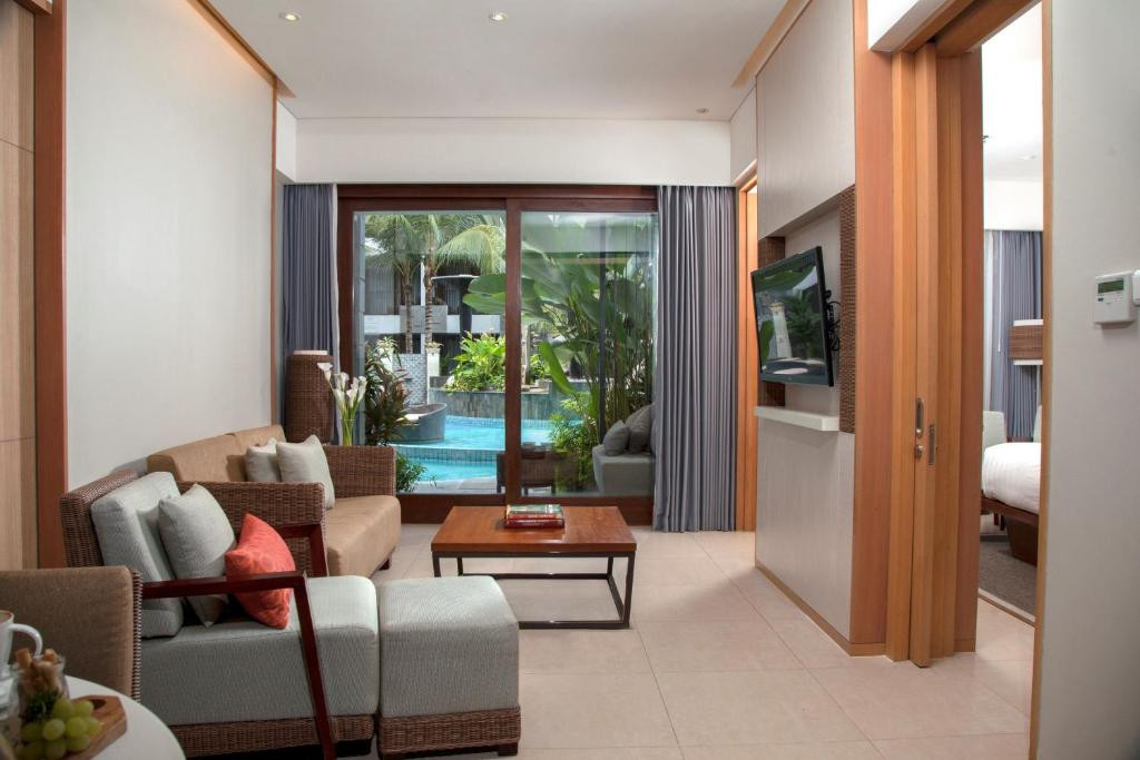 COURTYARD BY MARRIOTT BALI SEMINYAK 5*