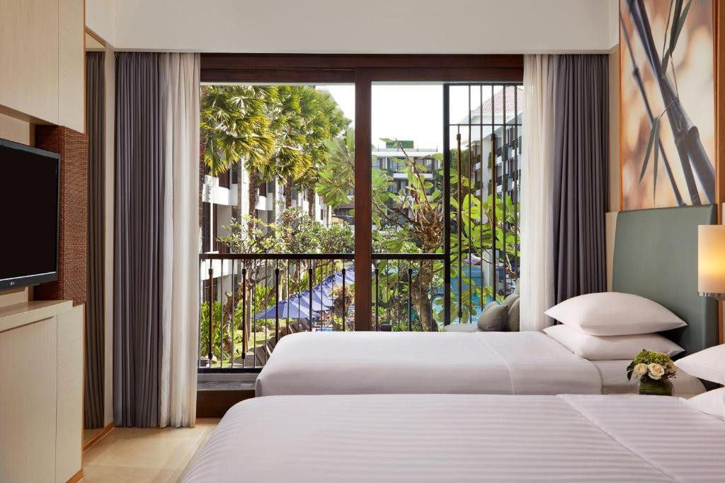 COURTYARD BY MARRIOTT BALI SEMINYAK 5*