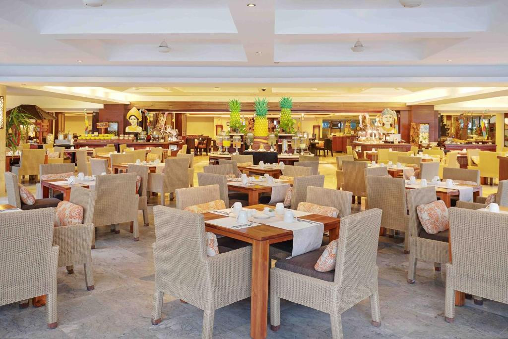DISCOVERY KARTIKA PLAZA 5*