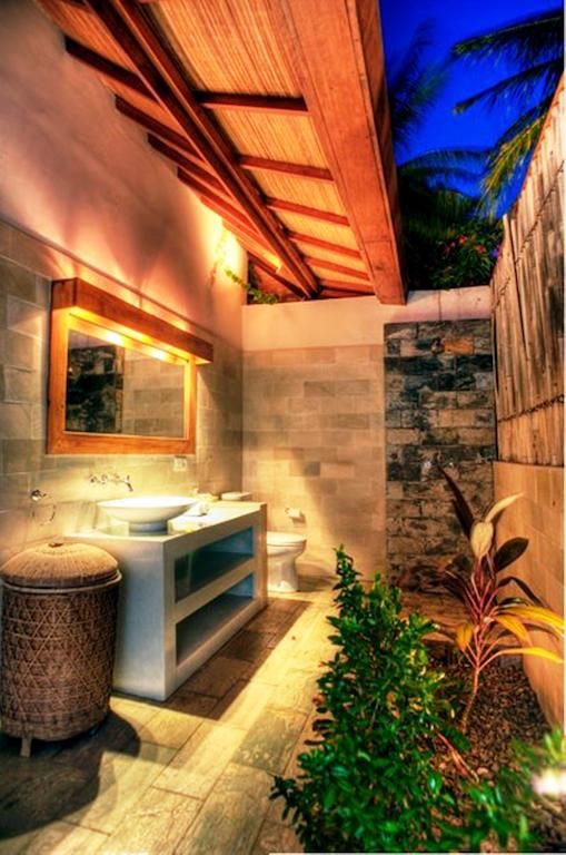 KELAPA LUXURY VILLAS 4*