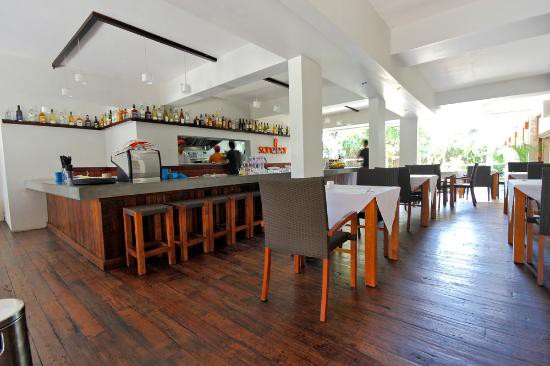 MAHARANI BEACH HOTEL 3*